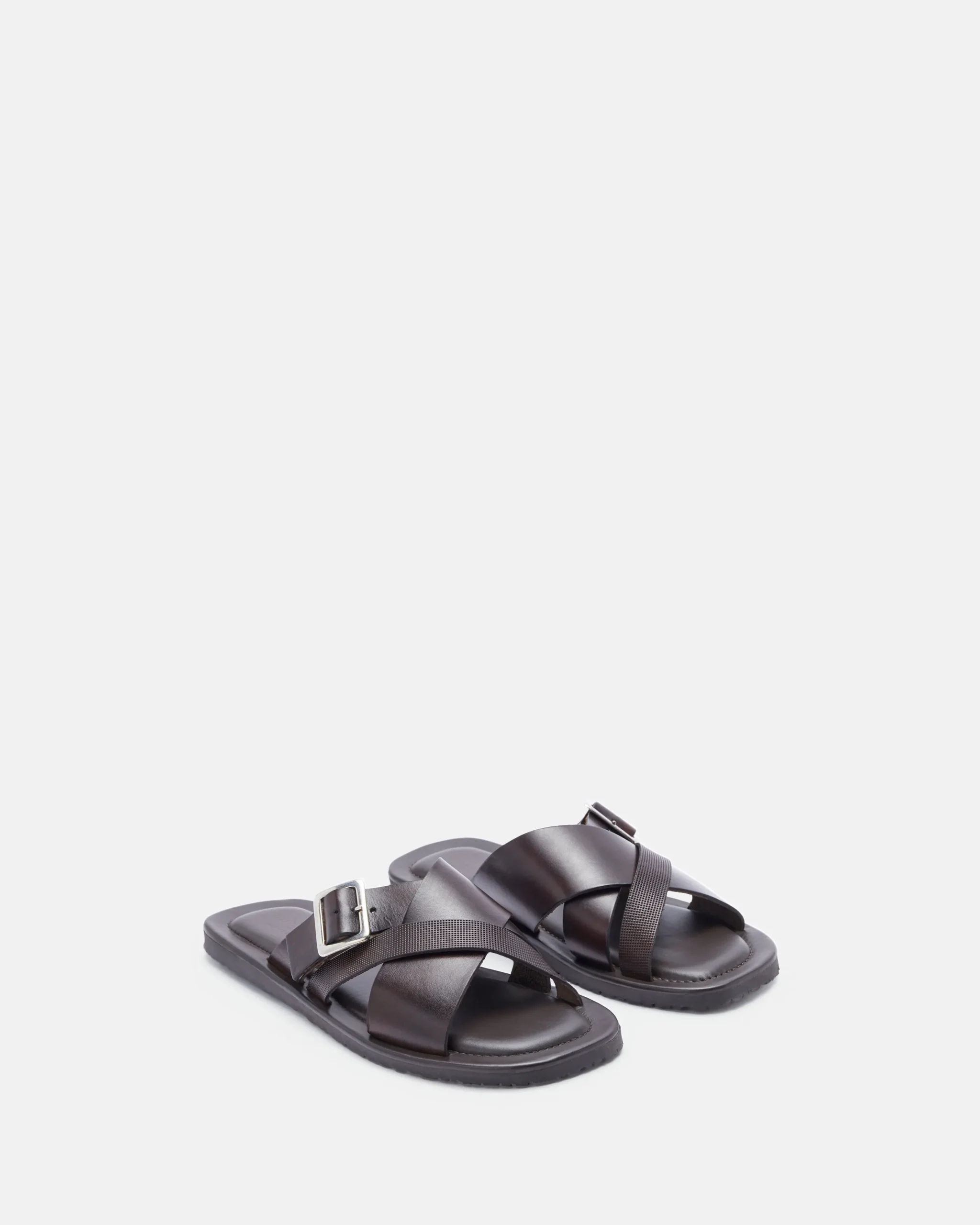 MULES NANDO MARRON