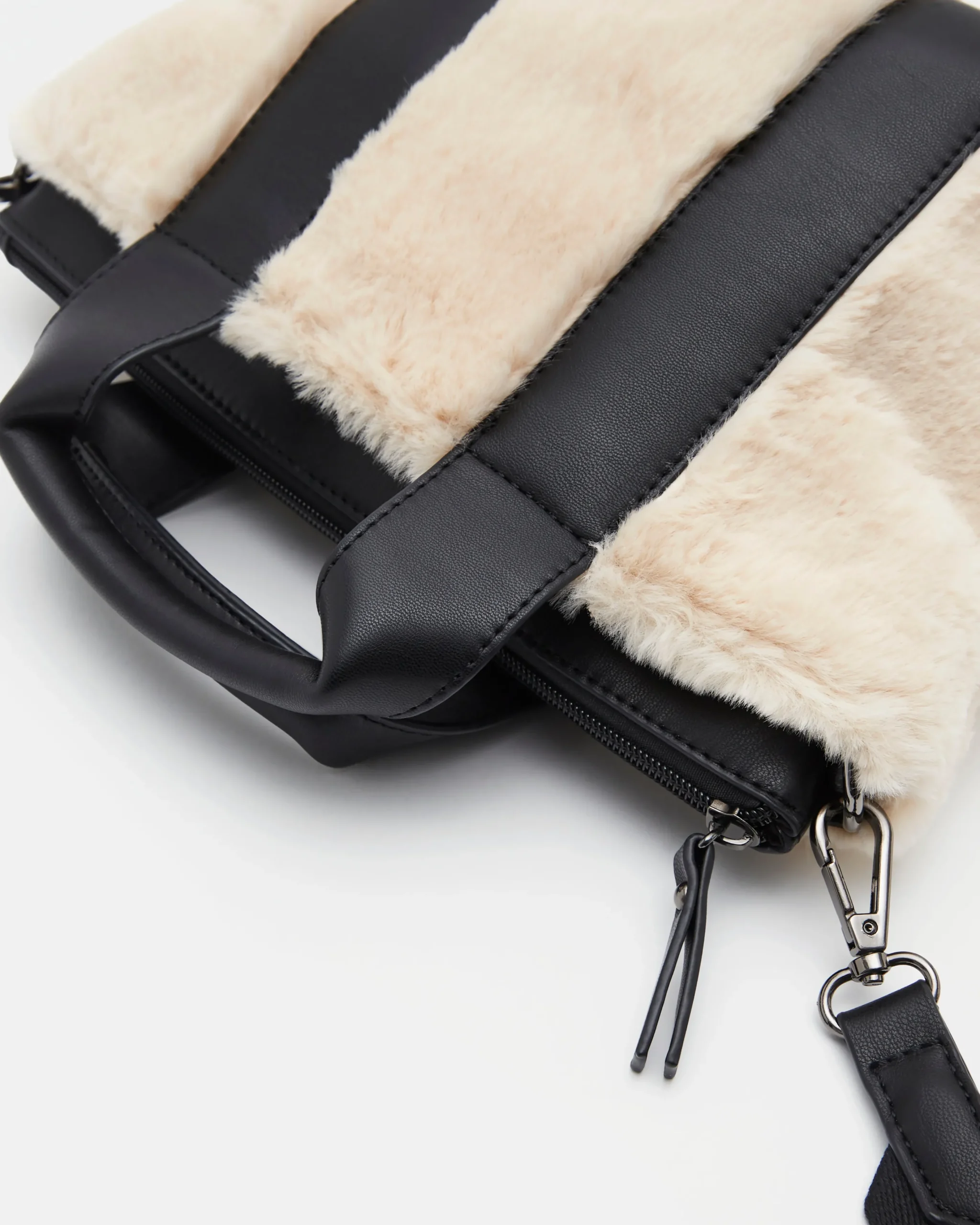 SAC MOYEN VOLUME BAYA/FUR ÉCRU