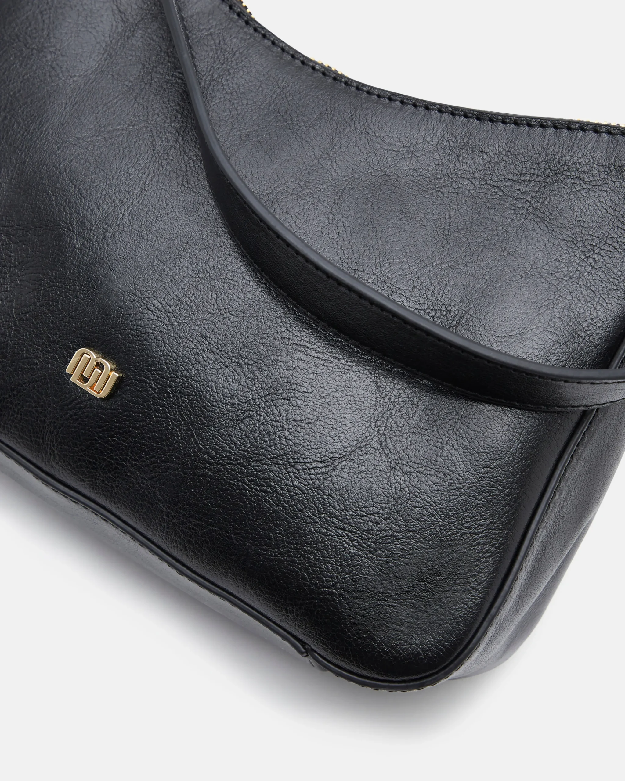 SAC PETIT VOLUME KISS NOIR